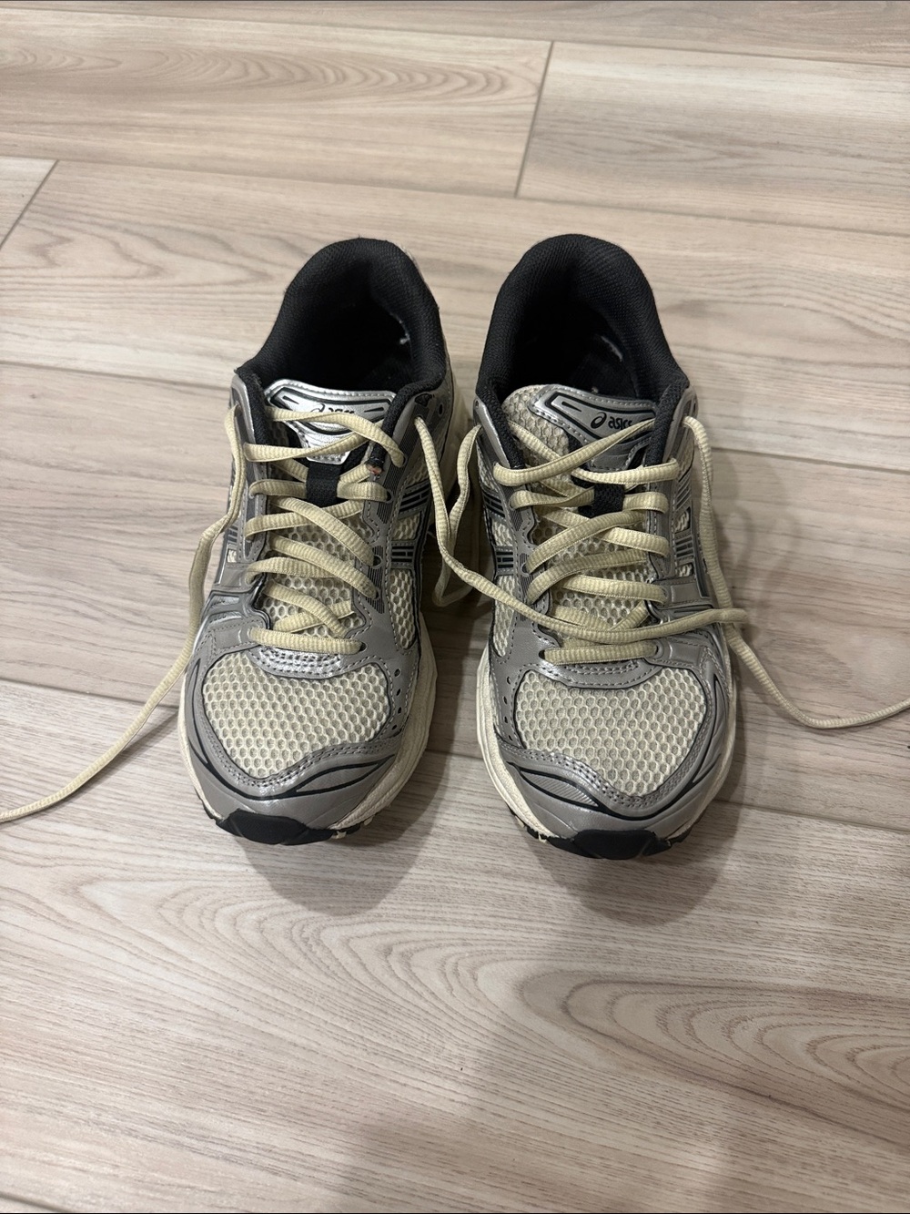 ASICS Men Athletic Running Shoes in Beige and Gray